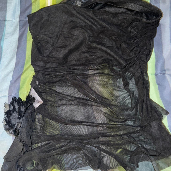 PrettyLittleThing Black Mesh Long Line Floral Frill Bandeau Top Size 10 - Picture 5 of 7